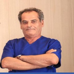 دکتر&nbsp;محمود&nbsp;مدیحی